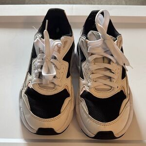 Puma Black and White Women's Sneakers